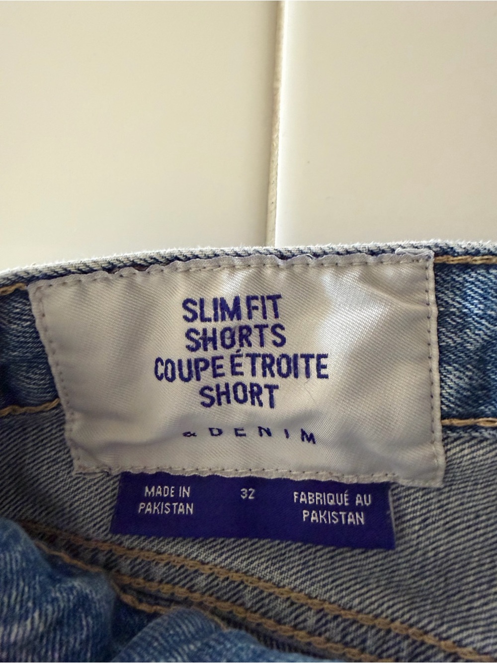 H&M &DENIM Men’s Slim Fit Denim Shorts | Size 32 | Light Wash - Picture 3 of 4
